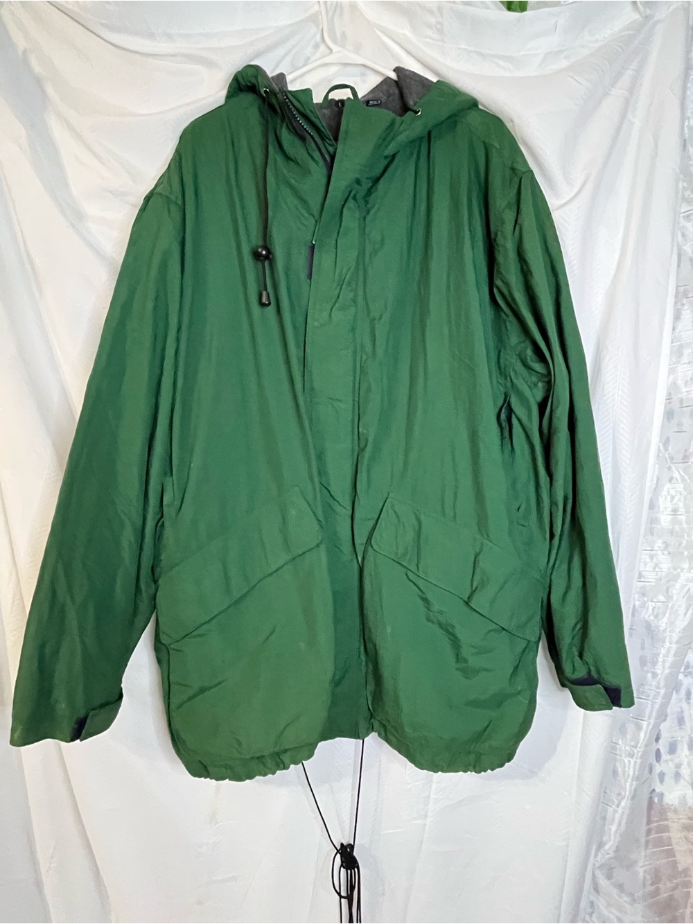 Club Room Sports Men's Green Hooded Jacket - Classic Lightweight Coat